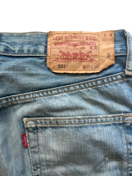 2000s Levi's 501 Vintage Denim Jeans